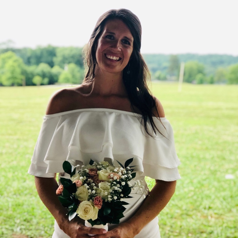 Meet your Posher, Alexis